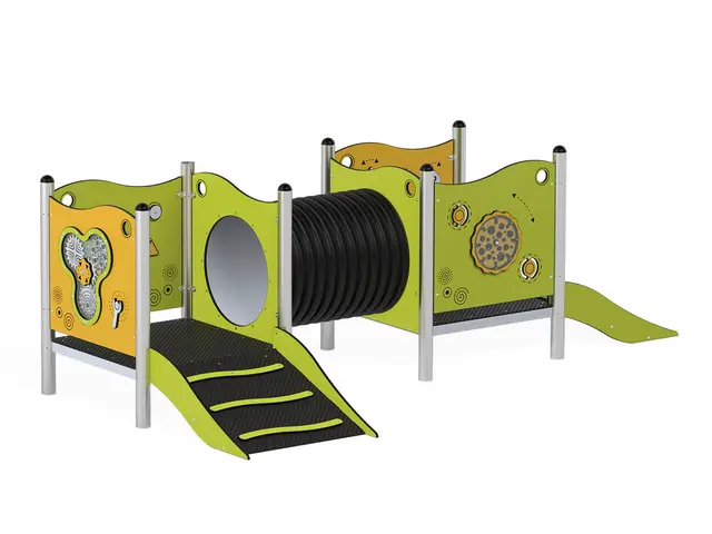 Milo lekplattform med tunnel L367 x B183 x H119 cm 
