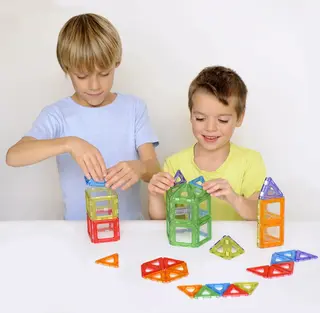 Polydron magnetbyggset Transparent, 64 delar